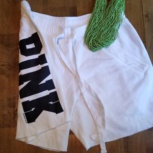 PINK NWOT. boyfriend drawstring short